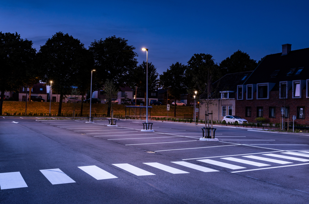 Lightronics BURAN armaturen op een parkeerplaats in Oud Beijerland